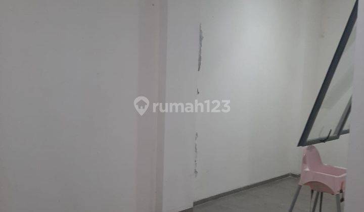 Rumah 2 Lantai siap huni full furnished di Cluster Golden stone  8
