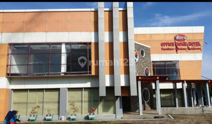Gedung disewakan  1