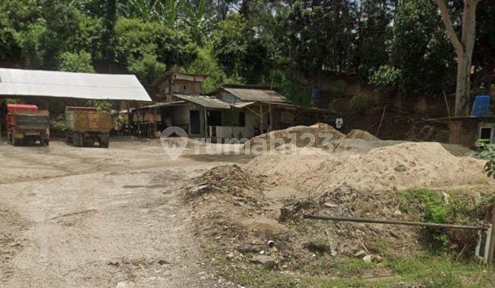 Tanan Pinggir Jalan Utama