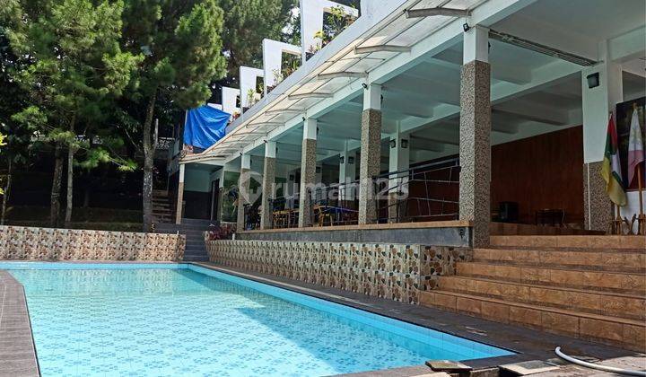 Di sewa villa dekat kebun teh megamendung puncak  3