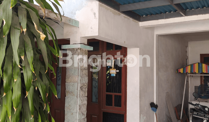 RUMAH SECOND KEBRAON KARANGPILANG FURNISHED 2