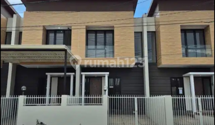 Rumah Alana Gunungsari Hadap Nol Jalan Dekat Wiyung, Karangpilang Rumah Alana Gunungsari Hadap Nol Jalan Dekat Wiyung, Karangpilang