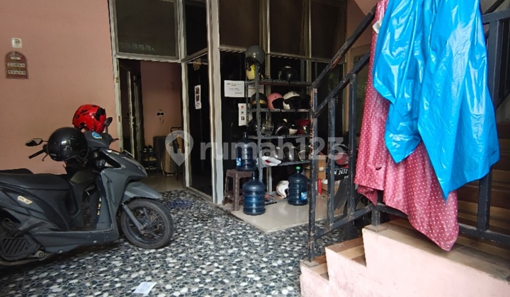 Investment in Male Boarding Houses in Semolowaru Near Campus, Close to Surabaya City Center 2