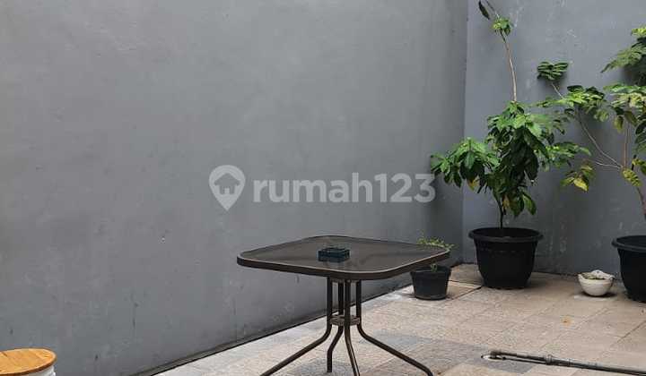 Rumah Kos Aktif Mojoarum 2 Lantai Siap Ngomzet dekat Unair, ITS Galaxy Mall Surabaya Rumah Kos Aktif Mojoarum 2 Lantai Siap Ngomzet dekat Unair, ITS Galaxy Mall Surabaya