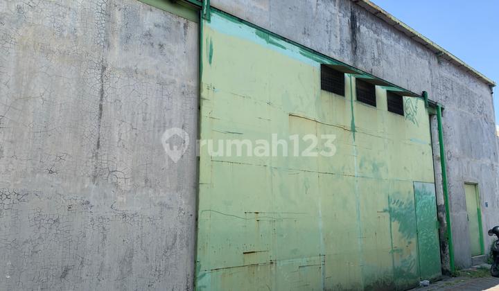 Tidak Jauh Dari Kedung Cowek Gudang Ex Minyak Kapas Madya Akses Truk Ban Double Dekat Kenjeran