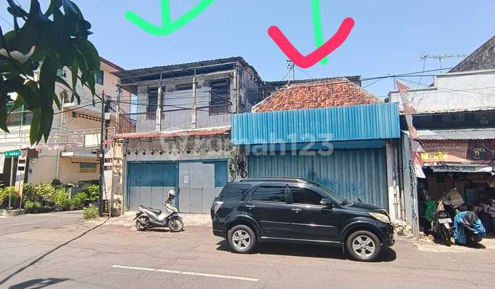 Business House with Zero Road Access, Peneleh, Suitable for Expedition/Depot, Near Tunjungan, Jagalan 1