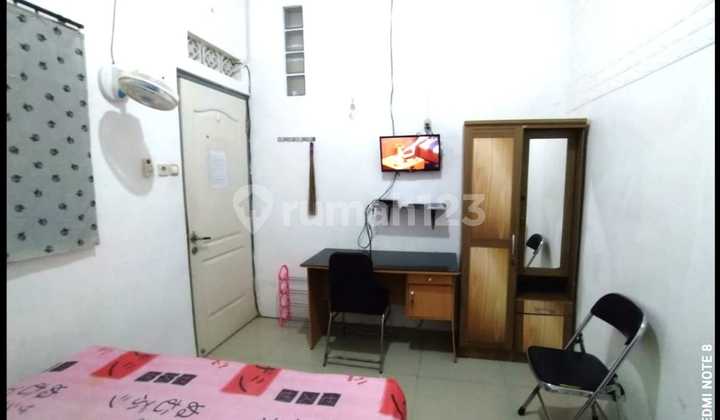 Active Kos Near ITS Campus, in Mulyosari 2 Floors with SHM Near Pakuwon City 2