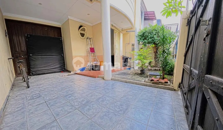 Jarang Ada ! Rumah Bagus Gayung Kebonsari Dekat A Yani 2