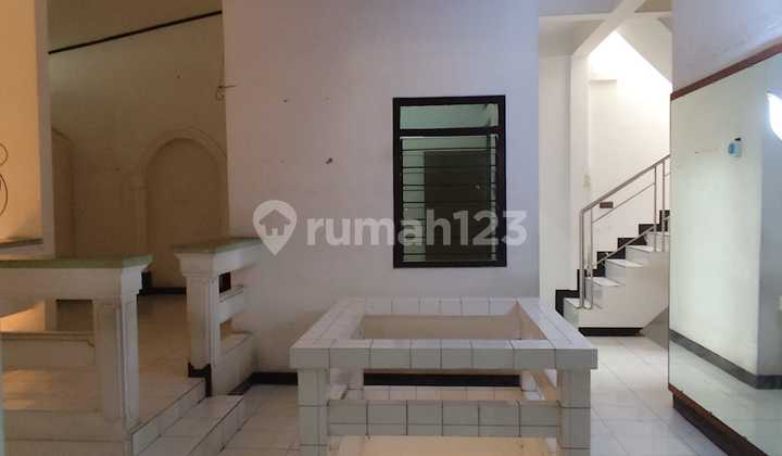 Rumah SHM Simpang Darmo Permai Belakang Bon Ami Rumah SHM Simpang Darmo Permai Belakang Bon Ami