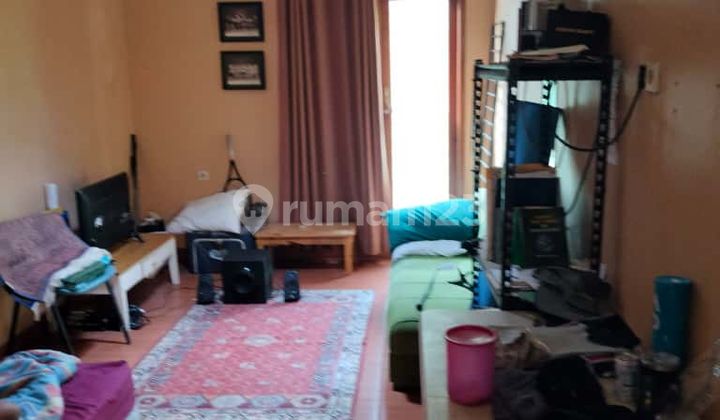 Rumah 2 Lantai Luas 200M2 Dalam Komplek di Cinere Akses Mudah ke Tol 2