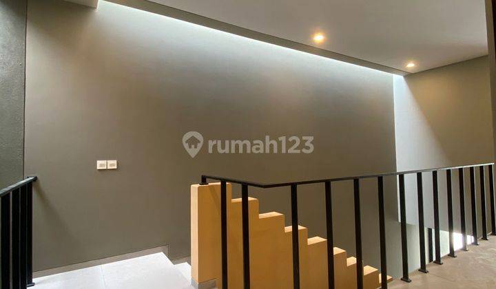 Rumah Baru Modern di Cinere  2