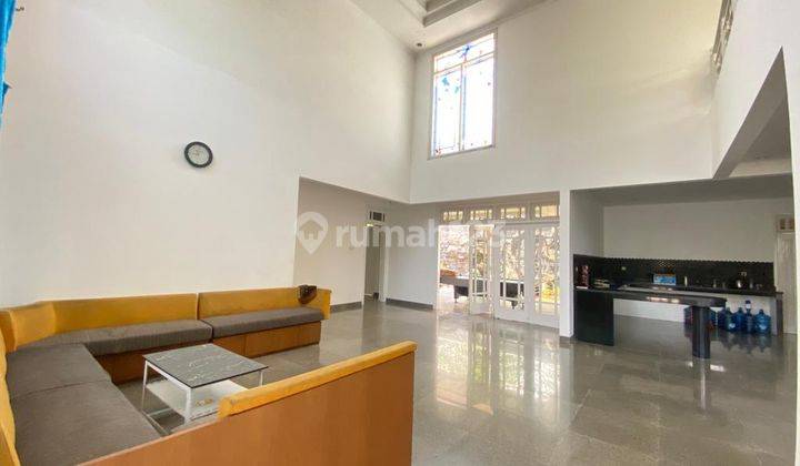 Rumah Modern Lokasi Strategis di Lebak Bulus  5