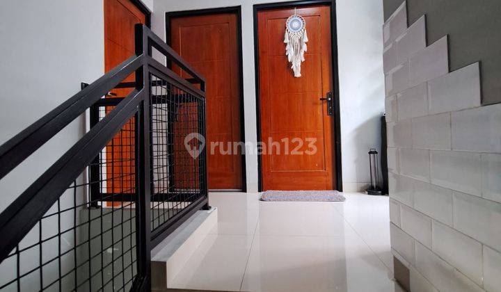 Dijual Rumah Modern Siap Huni di Cinere  2