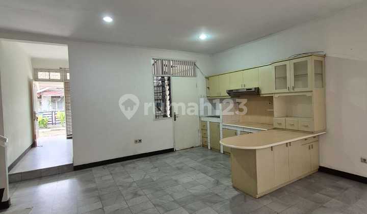 Rumah Strategis Siap Huni Dalam Komplek Strategis Lebak Bulus 2