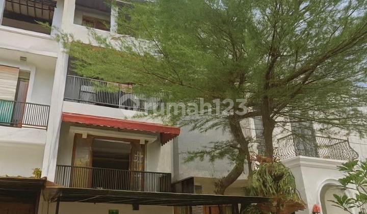 Rumah Nyaman & Strategis di Lebak Bulus Dekat ke MRT