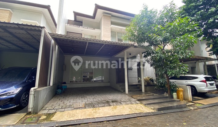 Rumah Full Furnished Dalam Komplek Asri & Eksklusif di Lebak Bulus