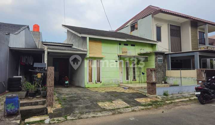 Rumah Siap Huni Dalam Cluster di GDC - Akses Mudah ke Dekat Stasiun Rumah Siap Huni Dalam Cluster di GDC - Akses Mudah ke Dekat Stasiun