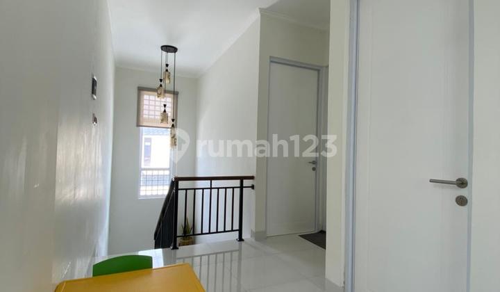 Rumah Siap Huni 2 Lantai di Komplek Nyaman & Strategis di Cinere 2