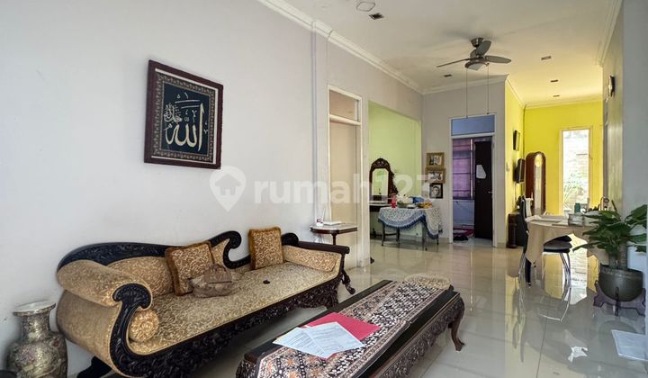 Rumah Siap Huni di Komplek Cinere dengan Taman Depan & Teras Belakang 2