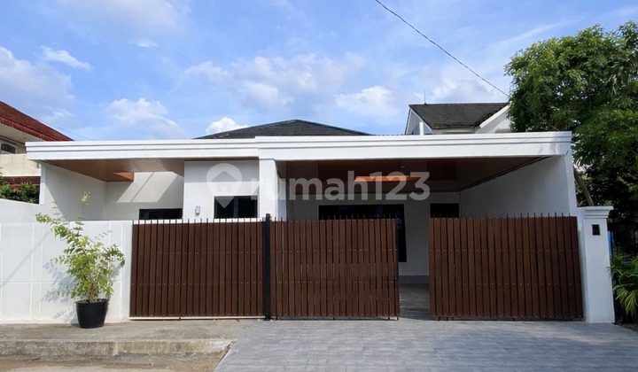 Rumah 1 Lantai Bangunan Baru Dalam Komplek di Cinere Dekat ke Mall
