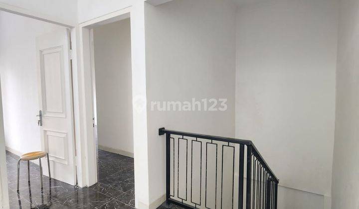 Rumah Modern Siap Huni di Pondok Indah  2