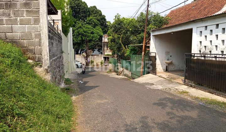 Former Confectionery House with Equipment in Cimahi, Cimindi Former Confectionery House with Equipment in Cimahi, Cimindi