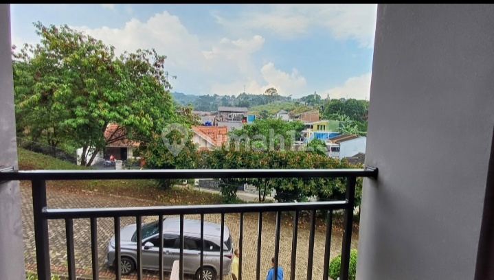 Di Jual Rumah Bangunan Bagus Terawat Lokasi Cluster Cipageran Cimahi 2