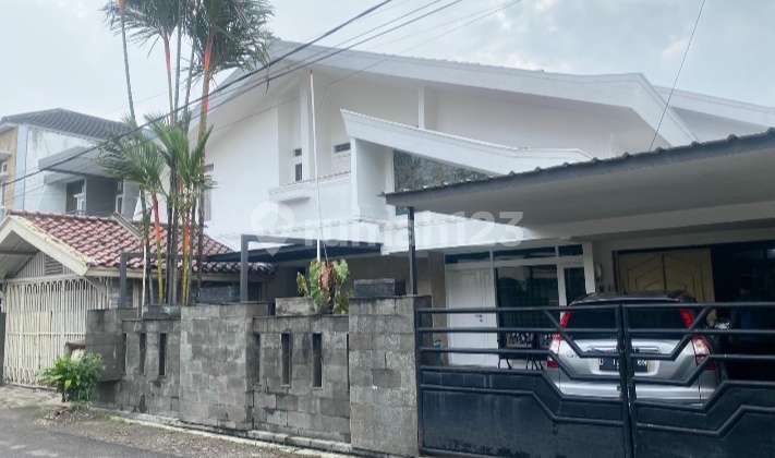 Di Jual Rumah Lokasi Strategis Turangga Di Jual Rumah Lokasi Strategis Turangga
