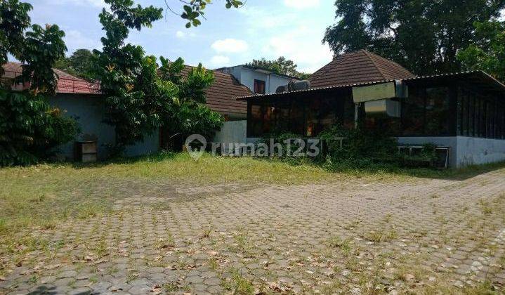 Di jual rumah bangunan klasik di Jln di Ponorogo mind road Bandung SHM Bagus 1