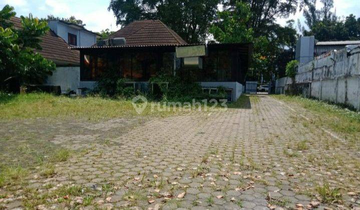 Di jual rumah bangunan klasik di Jln di Ponorogo mind road Bandung SHM Bagus 2