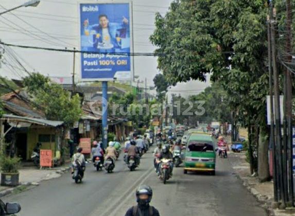 Di rumah hitung tanah cocok untuk bangunan komersil lokasi di Jln raya kopo 2