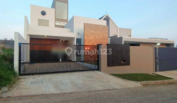 Di jual rumah Gress bangunan minimalis modern lokasi di Setia Budi regency Bandung 1