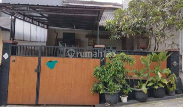 Di Jual Rumah Bangunan Dua Lantai Lokasi Di Jln Jatihandap Sasak Batu Bandung  1