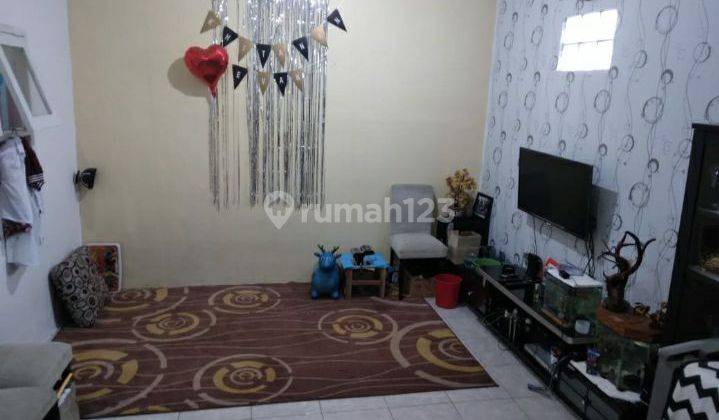 Di Jual Rumah Bangunan Dua Lantai Lokasi Di Jln Jatihandap Sasak Batu Bandung  2