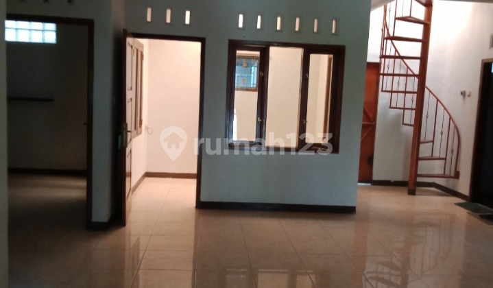 Rumah Di Sewakan Lokasi Turangga 2