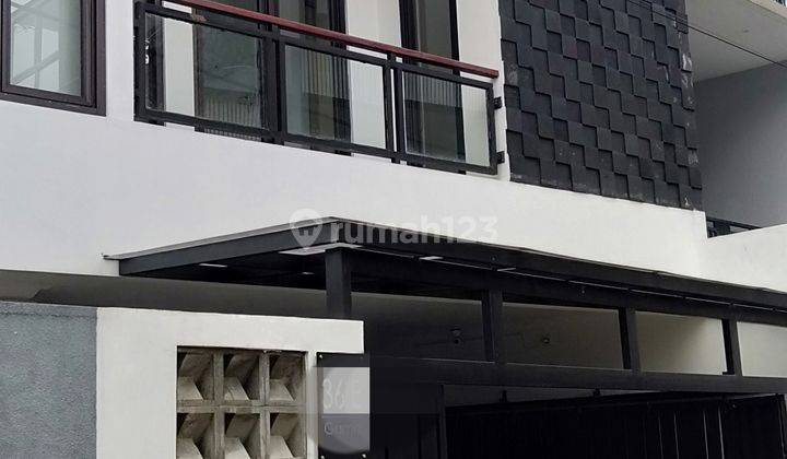 Segera Miliki Rumah Gress Lokasi Area Cigadung Furnished 1