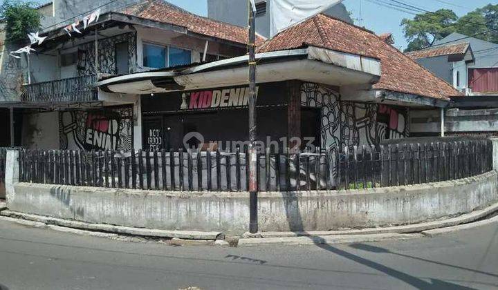 Rumah strategis Lokasi Bisnis hitung tanah 100 meter ke alun-alun bandung 1