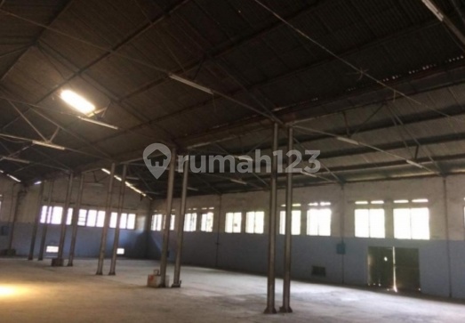 Bangunan Luas Strategis Eks Pabrik di Ujung Berung Raya, Bandung Bangunan Luas Strategis Eks Pabrik di Ujung Berung Raya, Bandung