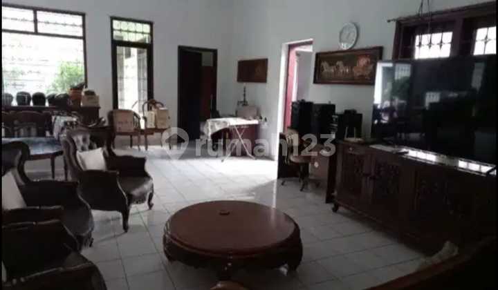 Dutch Colonial House Attractive Price in Bengawan, Sayap Riau - Bandung 2