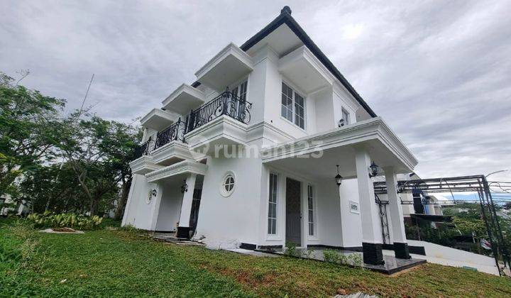 Rumah Luxs, 3 Lantai, Baru, Nyaman Dengan Pencahayaan Dan Sirkulasi Udara Yg. Bagus, Unfurnished, Dekat Gerbang Toll, Dan di Pusat Kuliner, di The Icon Eastern Cosmo, Bsd, Tangerang Selatan. 2