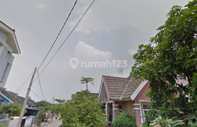 Rumah Baru Jadi, 3 Lantai, Semi Furnished, Shm, Dilingkungan Tenang, Pemukiman Elit, di Alam Permai, Pondok Indah, Jakarta Selatan.  1