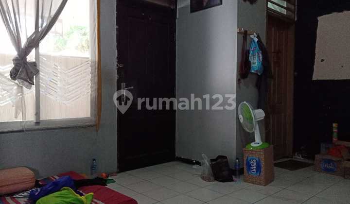Rumah Tinggal di Pusat Kota Jakarta, Harga Budget, SHM, Jalan 2 Mobil, 2 Arah, Dekat Istana Negara, -Sentra Perdagangan, -Universitas, di Jakarta Pusat. 2