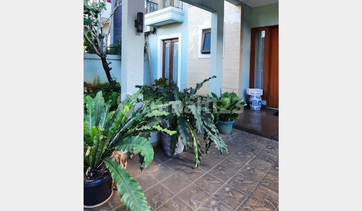 Rumah Asri, Siap Huni, Semi Furnished, PPJB, Keamanan 24 Jam, Mudah Diakses, Dekat Pasar,-Mall,-Sekolah ,-Taman Kota, di Giriloka BSD.