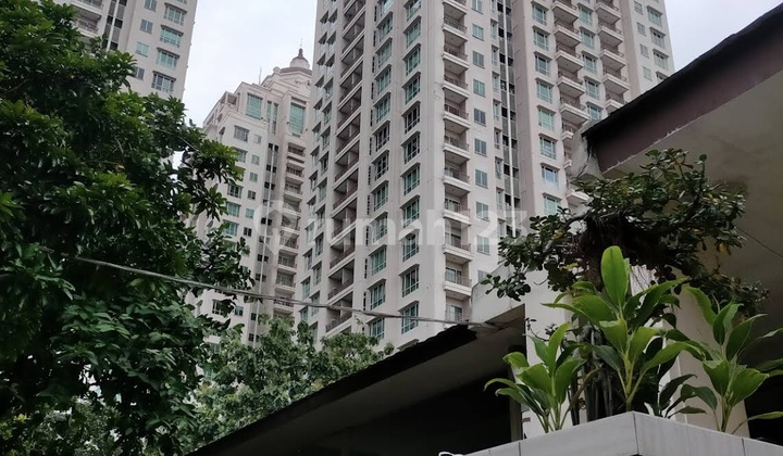 Apartment Senayan Residence, 1 BR, furnished, bagus, di Pusat Business dilingkungan pertamanan, mudah diakses, di Jakarta Selatan. 1