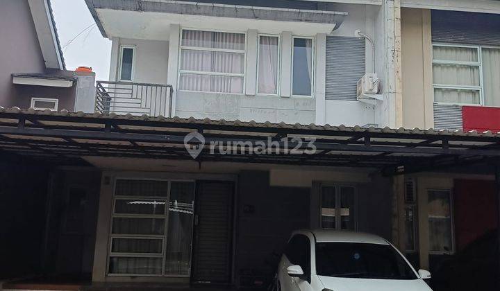 Rumah Dalam Lingkungan Berbagai Fasilitas, Siap Huni, 2 Lantai, Bagus, Semi Furnished, Shm, Dalam Cluster Castilla, Bsd, Tangerang Selatan. 1