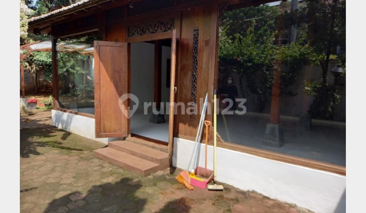 Dijual Rumah Asri, 3 Lantai, SHM, Deat Toll, -Pasar & Mall, -Sekolah, -Pusat Business, di Cikini Bintaro Sektor 7, Tangerang Selatan 2