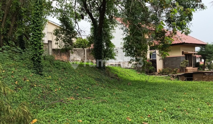Land Plot, 2086 sq.m., SHM & PPJB, As Comfortable as Terraced Mountains, in an Area Full of Various Public Facilities & Other Conveniences, in Sector 9 Bintaro.