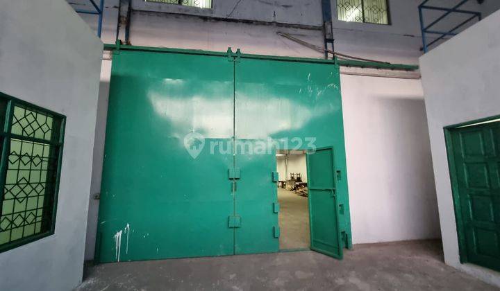 Gudang rapi siap pakai 2
