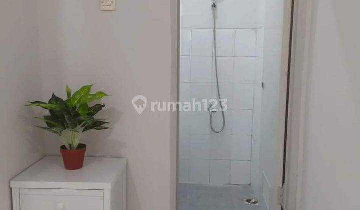 Rumah 2 Lantai Baru Mezzanine di Selatan Jakarta 9