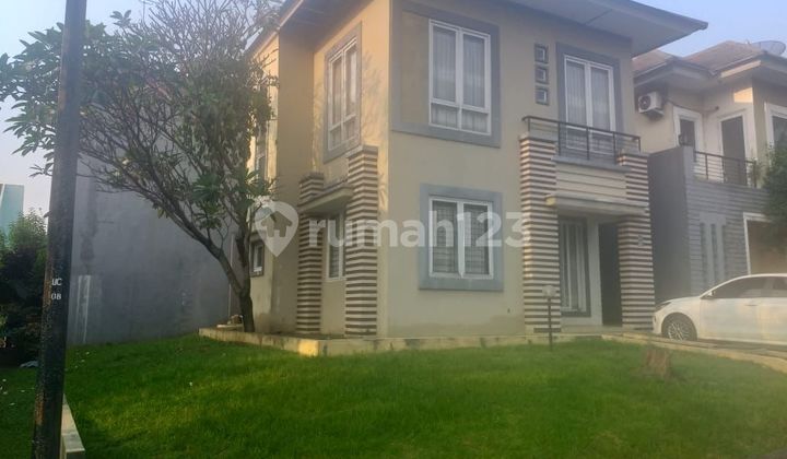 Rumah Dua Lantai Hoek 2